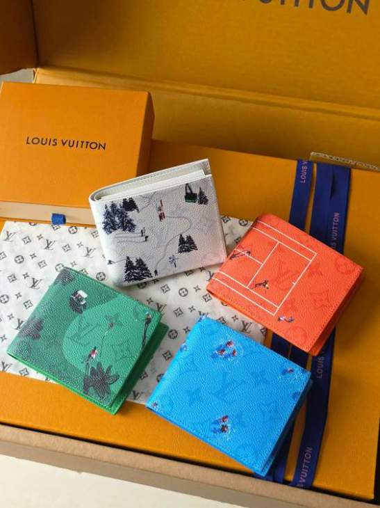 Picture of Louis Vuitton Wallets _SKUfw231078170fw